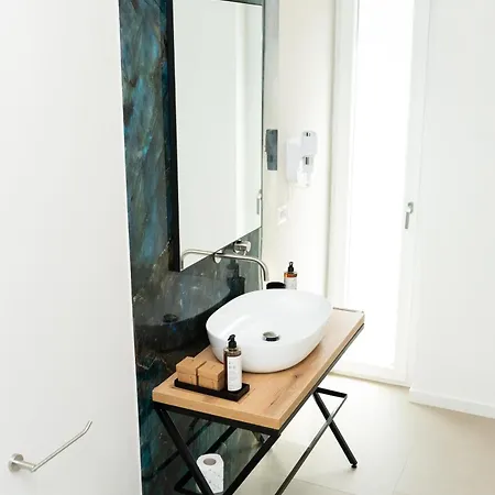 Alojamento de Acomodação e Pequeno-almoço Kama Bari